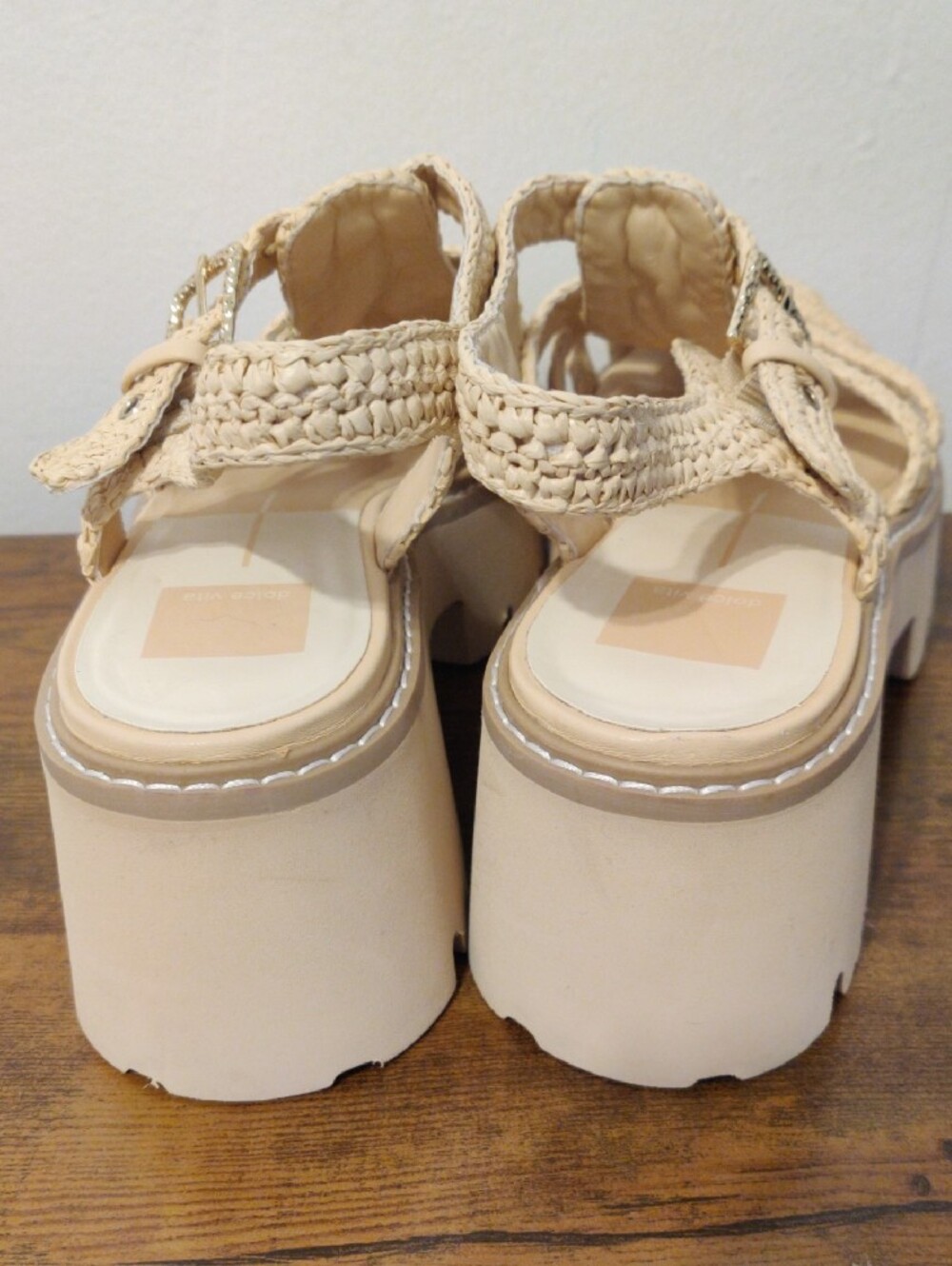 Dolce Vita Cream Woven Platform Sandals - Picture 6 of 16